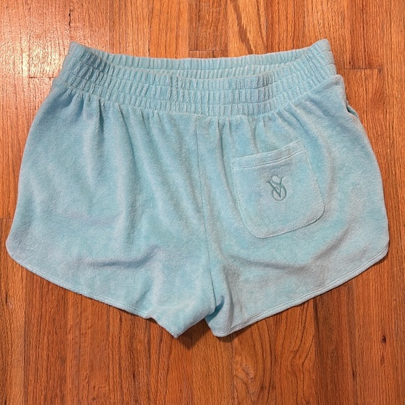 Victoria’s Secret Short - Picture 6 of 7